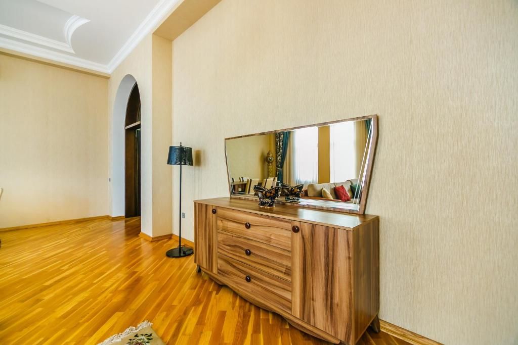 Апартаменты Luxary Apartment Near Mc Donalds Баку-49