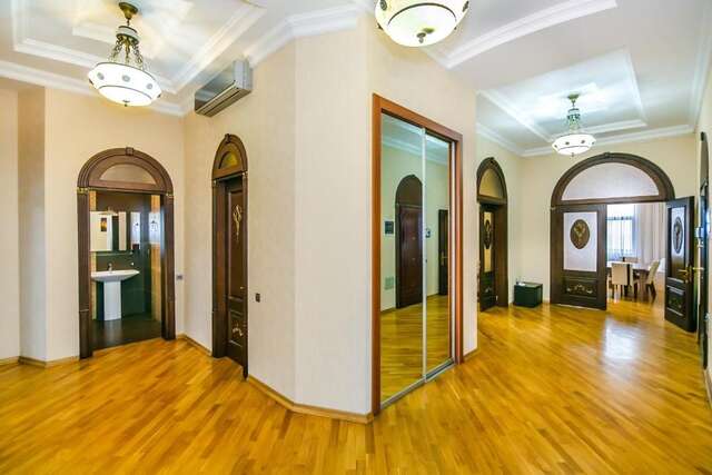 Апартаменты Luxary Apartment Near Mc Donalds Баку-110