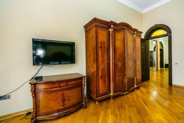 Апартаменты Luxary Apartment Near Mc Donalds Баку-26