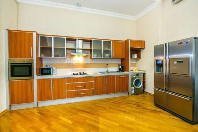 Апартаменты Luxary Apartment Near Mc Donalds Баку-28