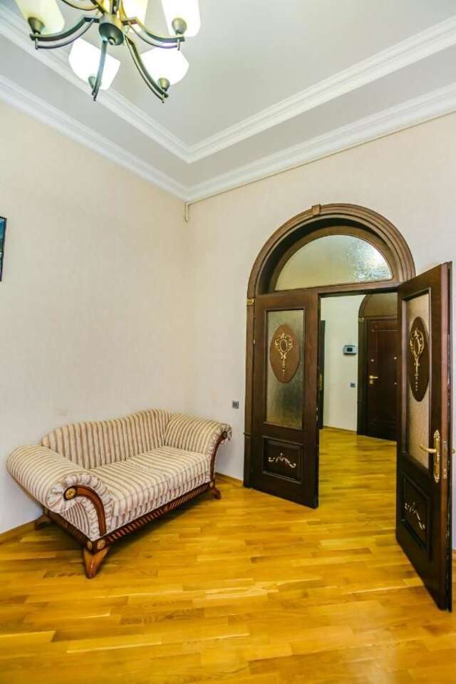 Апартаменты Luxary Apartment Near Mc Donalds Баку-32