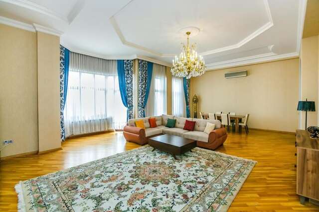 Апартаменты Luxary Apartment Near Mc Donalds Баку-51